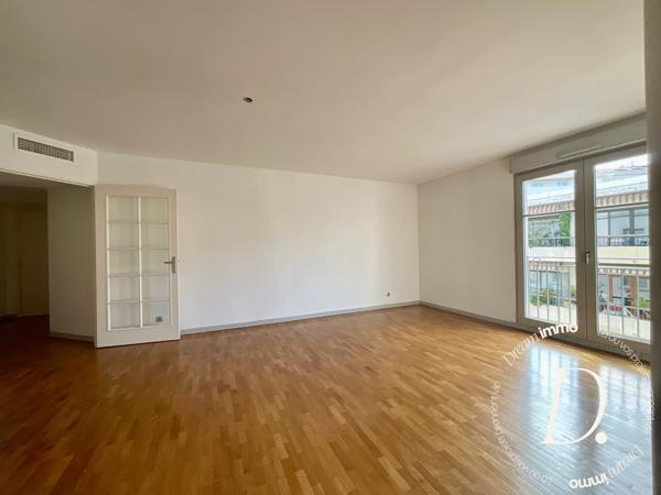 Superbe 2 pièces de 52m2 avec ascenseur et parking