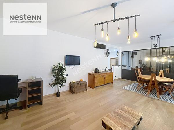 À vendre : Appartement de 113 M²² à Toulon, Champ de Mars avec chambre de bonne et cave