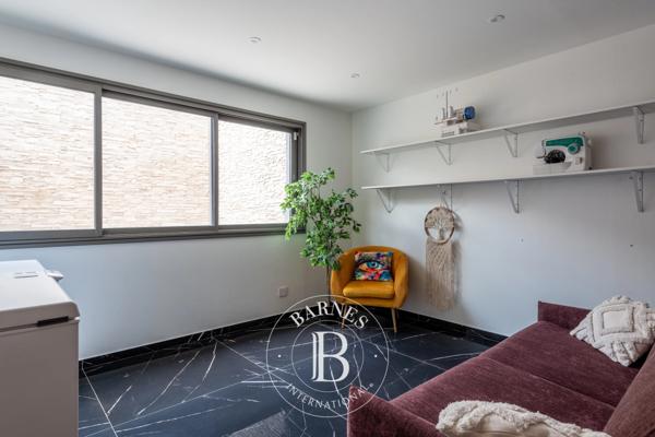 Villeurbanne, Maison 8 Chambres -  381 m² à vendre