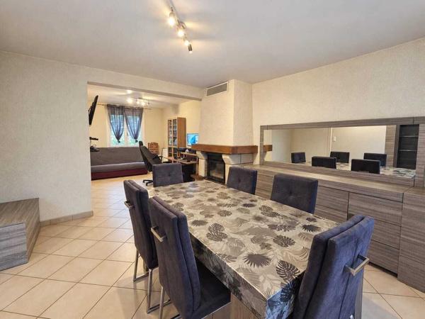 MAISON FAMILIALE AVEC SOUS-SOL TOTAL ET BEAU POTENTIEL !