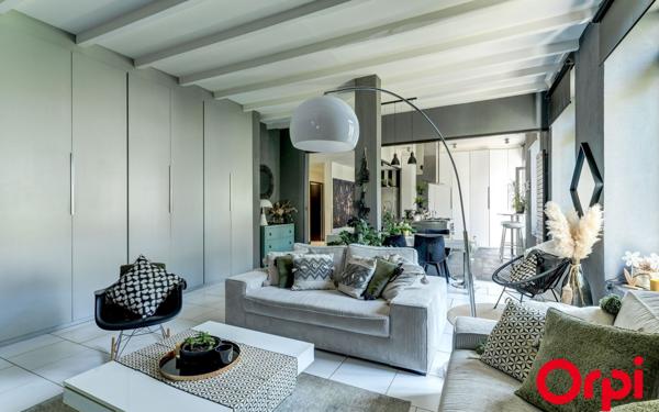 Appartement à vendre    5 pièces • 145 m2 Rillieux-la-Pape