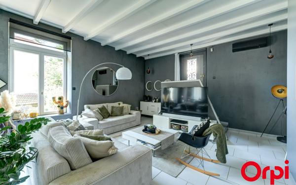 Appartement à vendre    5 pièces • 145 m2 Rillieux-la-Pape