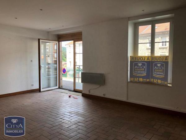 Local professionnel à louer 100m²