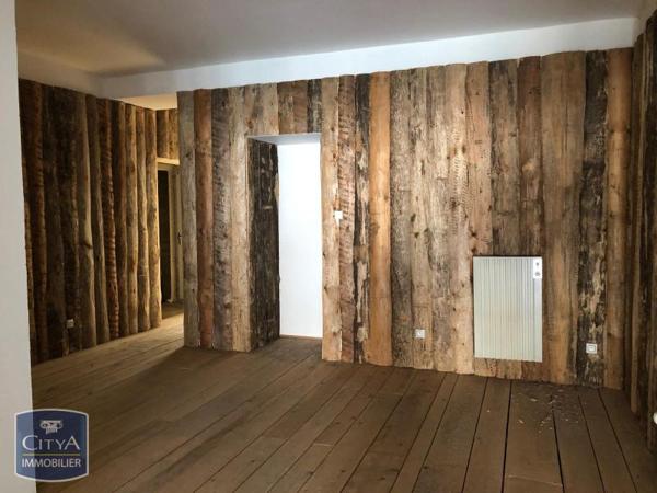 Local professionnel à louer 100m²