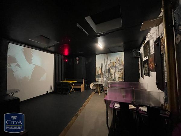 Local professionnel à louer 100m²
