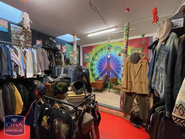 Local professionnel à louer 100m²