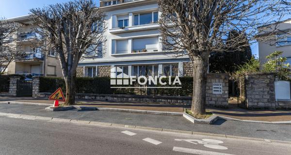 À vendre Appartement 5 pièces 129.69 m² - Sceaux 92330