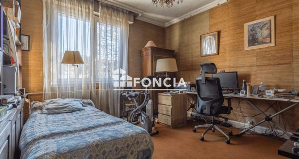 À vendre Appartement 5 pièces 129.69 m² - Sceaux 92330