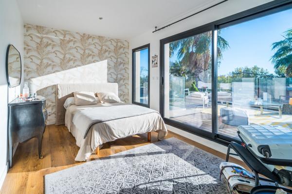 Villa d'architecte en bord de mer