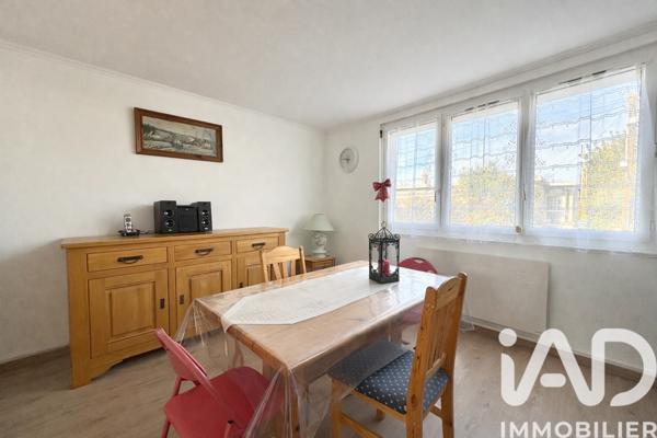 Appartement à vendre 4 pièces 63 m² Dammarie-les-Lys