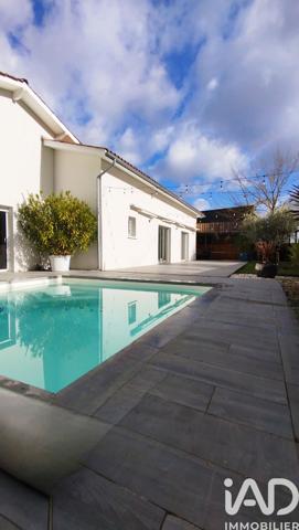 Maison à vendre 8 pièces 206 m² Eysines