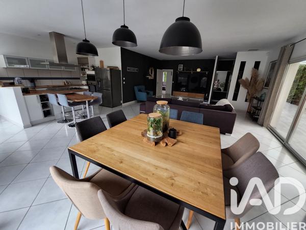 Maison à vendre 8 pièces 206 m² Eysines