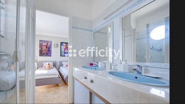 Maison 10 pièces - 300 m² Bien prestige