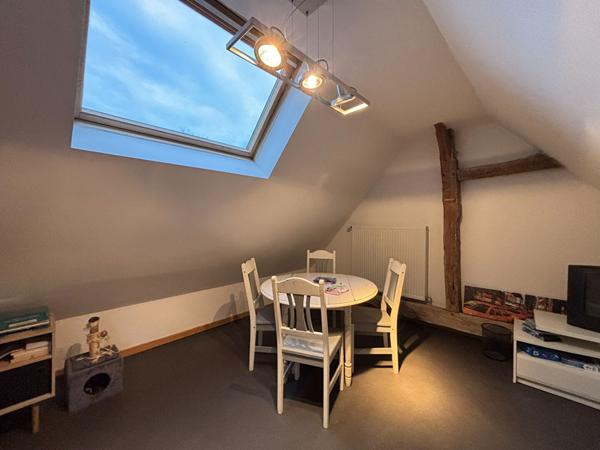 Maison restaurée. Confort, modernité et authenticité au coeur de Lasse Noyant-Villages