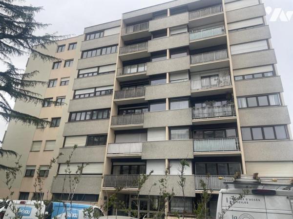 A VENDRE Rezé - Appartement T2 avec place de parking 