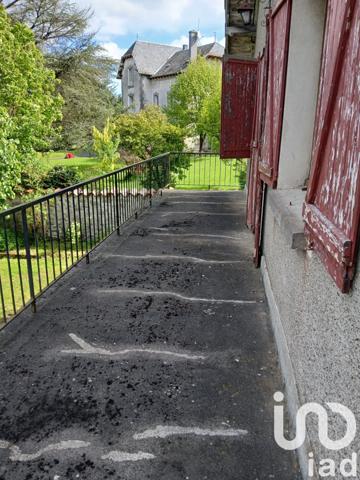 Maison à vendre 10 pièces 180 m² Jussac