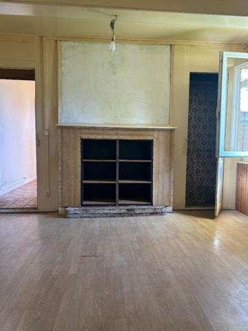 27210 Beuzeville Maison 80 m² avec bâtiment 117 000 Euros