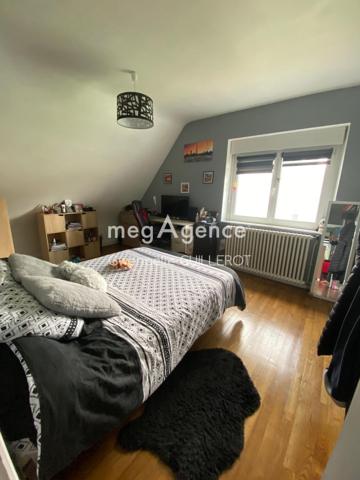 Maison à QUIMPERLE, 29300 - 6 pièces 117m²