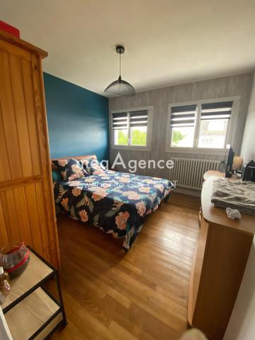 Maison à QUIMPERLE, 29300 - 6 pièces 117m²