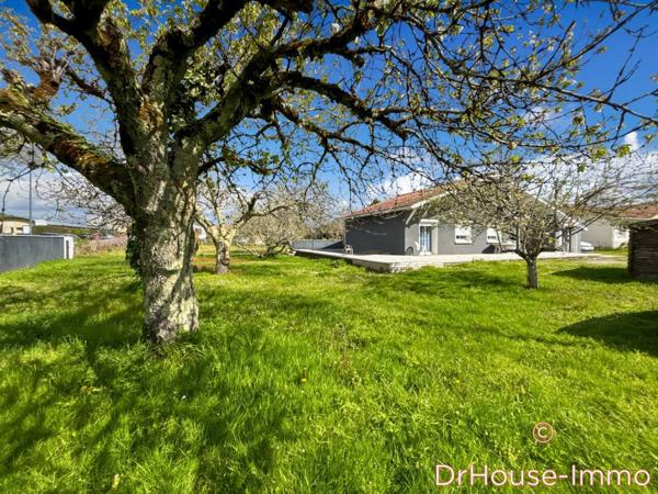 Maison à vendre 6 pièces de 142 m²