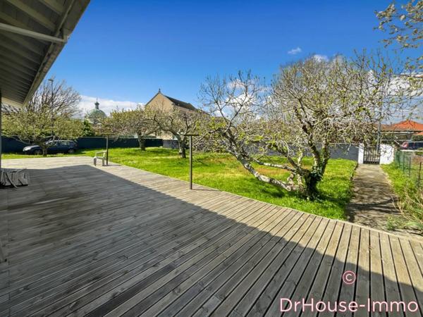 Maison à vendre 6 pièces de 142 m²