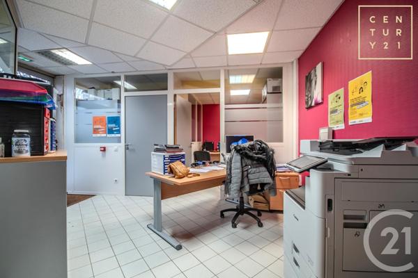 Appartement Local à vendre  7 pièces - 76 m2 MAUBEUGE - 59