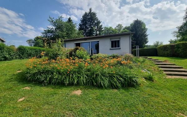 Maison à vendre    6 pièces •  Saint-Yrieix-la-Perche