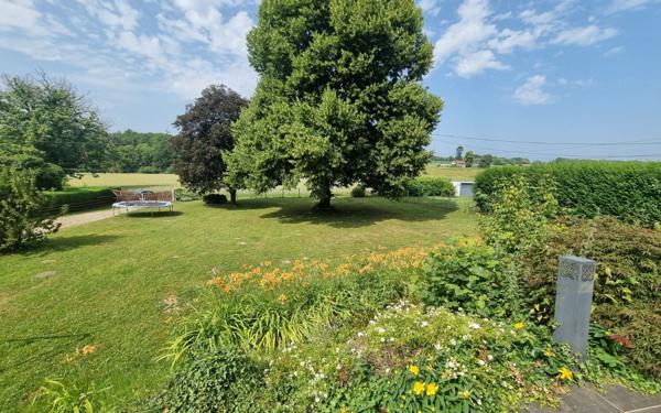 Maison à vendre    6 pièces •  Saint-Yrieix-la-Perche