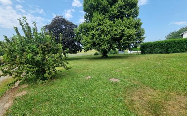 Maison à vendre    6 pièces •  Saint-Yrieix-la-Perche