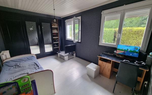 Maison à vendre    6 pièces •  Saint-Yrieix-la-Perche