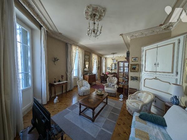 VALENCE CENTRE VILLE - Appartement T5 - 130 m²