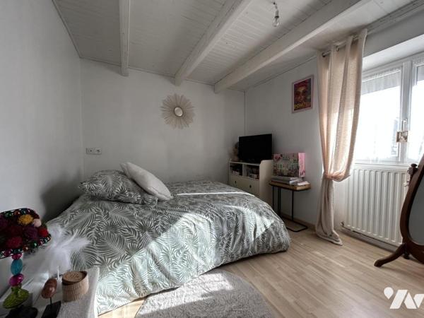 La Montagne : Maison 3 chambres + bureau