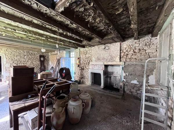 Maison à vendre |  La Rochefoucauld |  4 pièces | 148 m²