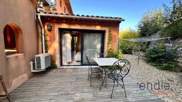 A Lorgues, charmante bastide de 158m2, 4 chambres, studio et piscine