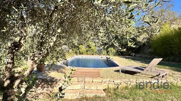 A Lorgues, charmante bastide de 158m2, 4 chambres, studio et piscine