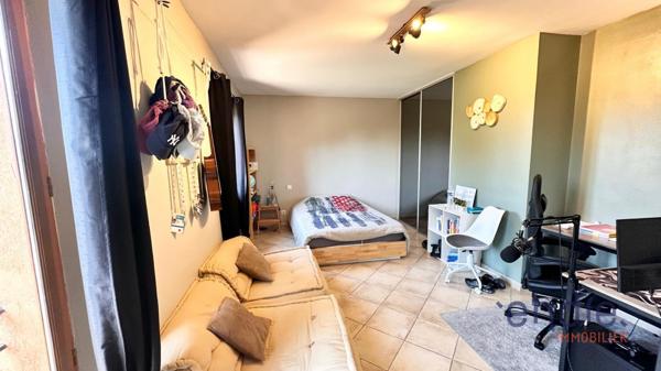 A Lorgues, charmante bastide de 158m2, 4 chambres, studio et piscine