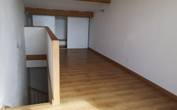 Maison à vendre    2 pièces •  Fournès