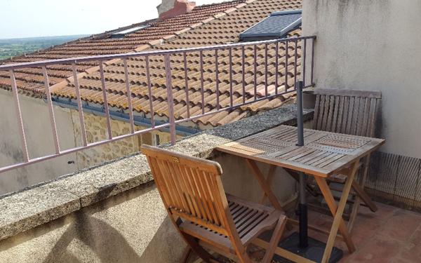 Maison à vendre    2 pièces •  Fournès