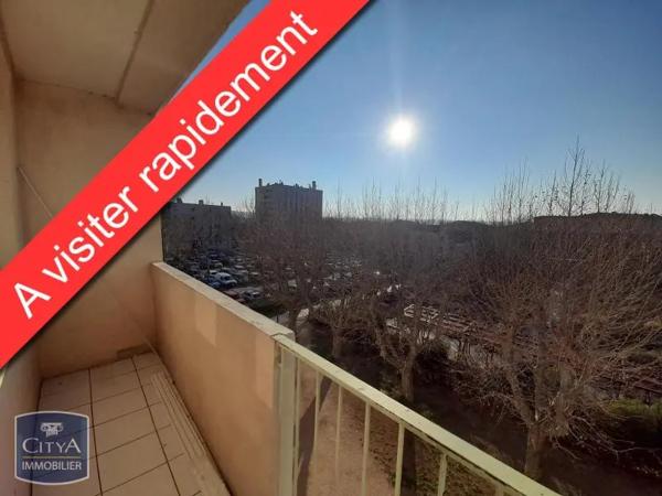 Appartement à louer 4 pièces 66.31m² Marignane (13700)