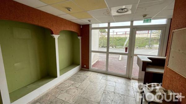 À VENDRE LOCAL COMMERCIAL 33 m² LA ROCHELLE QUARTIER LA GENETTE