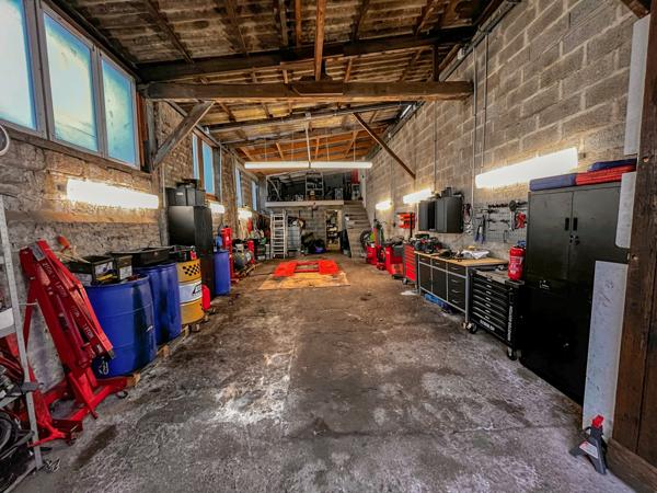 Fouquières-lès-Lens (62740) GARAGE PROFESSIONNEL