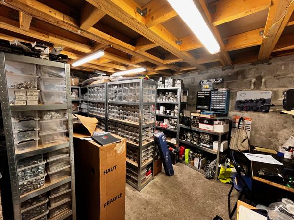 Fouquières-lès-Lens (62740) GARAGE PROFESSIONNEL