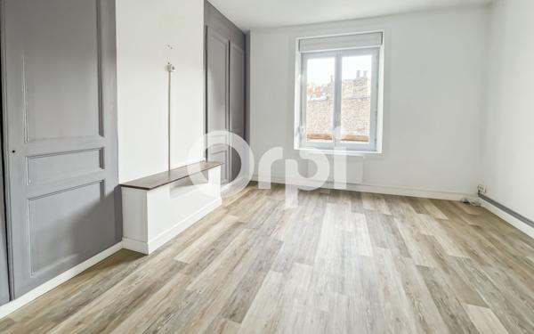 Appartement à louer    2 pièces • 51 m2 Boulogne-sur-Mer