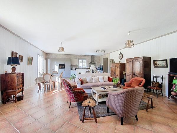 10 minutes d'Amboise Maison  6 pièce(s) 148 m²