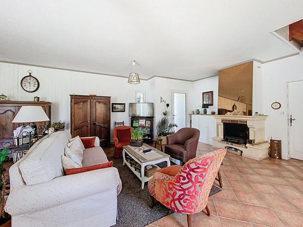 10 minutes d'Amboise Maison  6 pièce(s) 148 m²