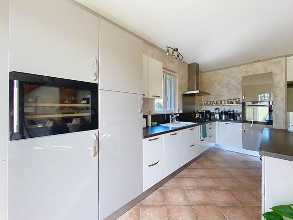10 minutes d'Amboise Maison  6 pièce(s) 148 m²