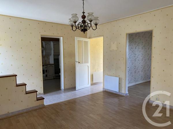 Maison à vendre  3 pièces - 61 m 2   COSNE COURS SUR LOIRE  - 58