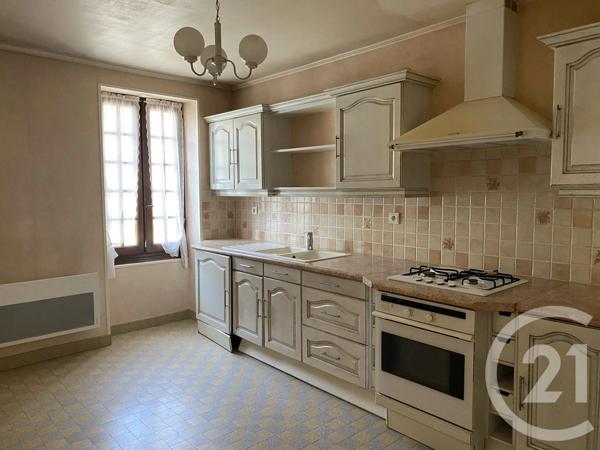 Maison à vendre  3 pièces - 61 m 2   COSNE COURS SUR LOIRE  - 58