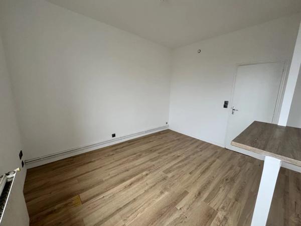 Location Appartement 2 pièces 40 m2 à Saint-Quentin