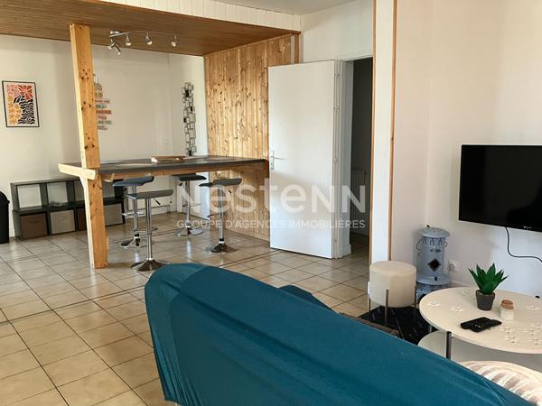 Chambre meublée à louer à TALENCE, Rue Maréchal Foch dans une maison de plain-pied avec  terrasse